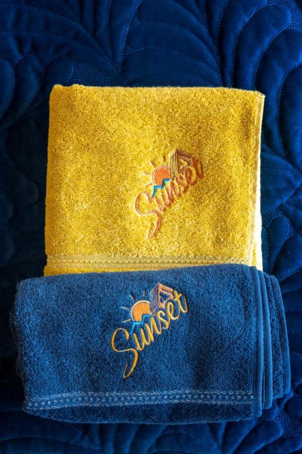 Sunset- Dom Zachod Slonca Spa Moldzie Luaran gambar